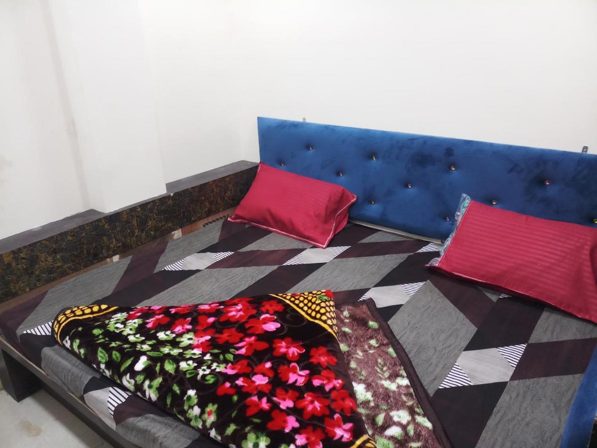 Hotel Blue Tower Inn Ujjain Room photo