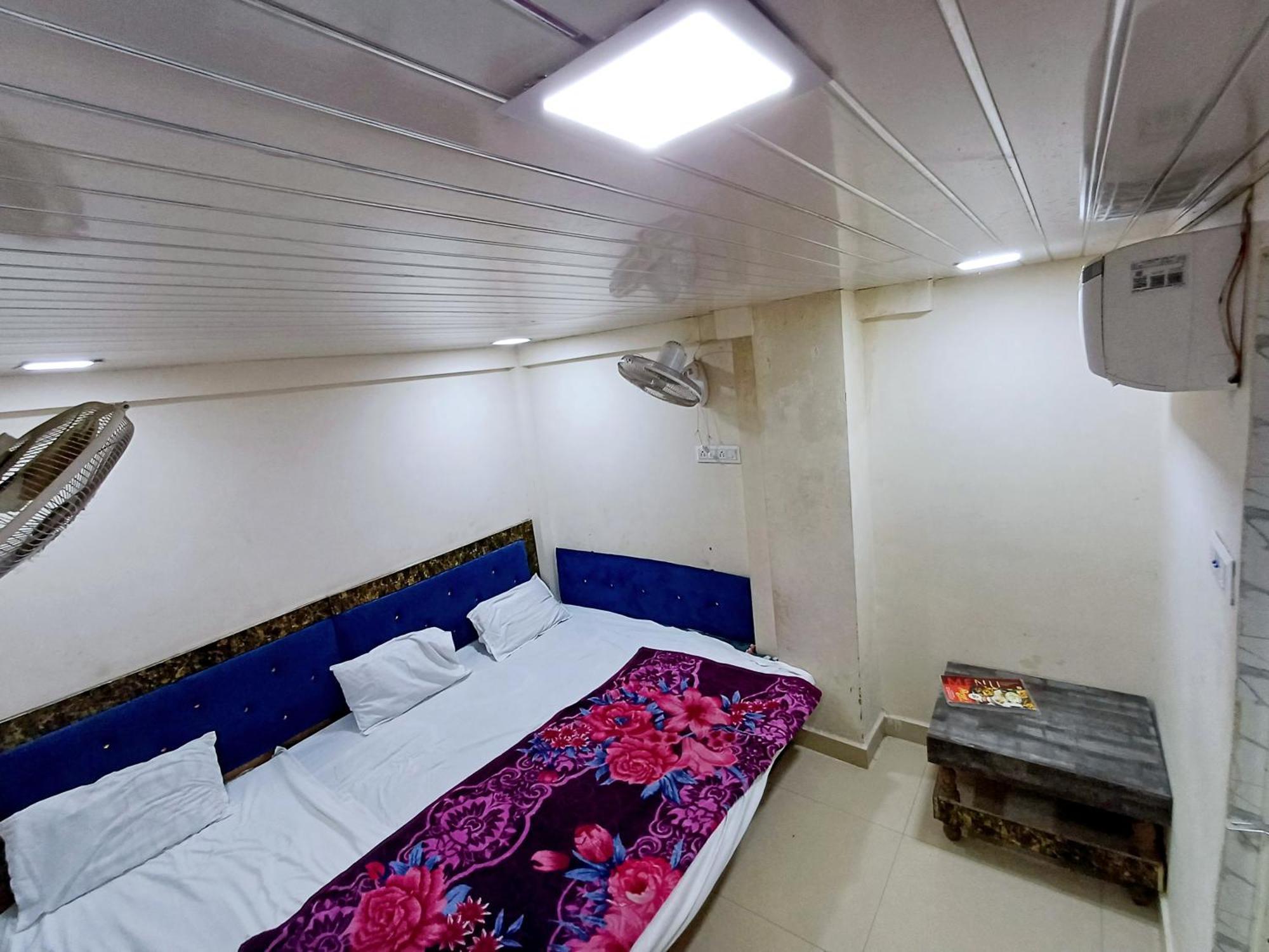Hotel Blue Tower Inn Ujjain Exterior photo