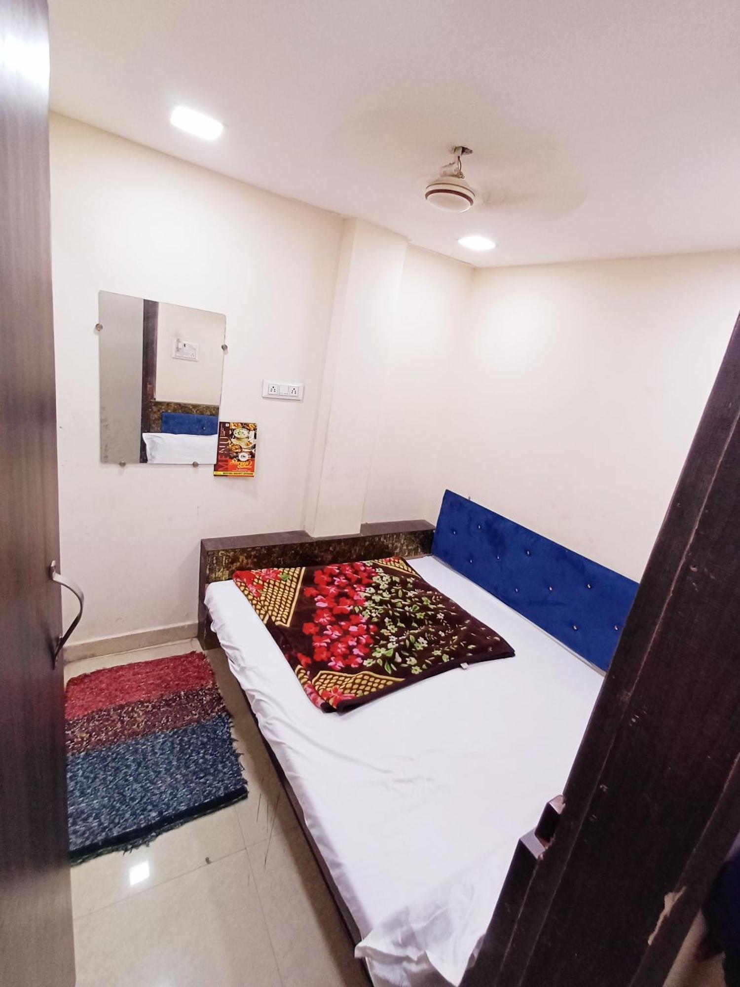 Hotel Blue Tower Inn Ujjain Exterior photo