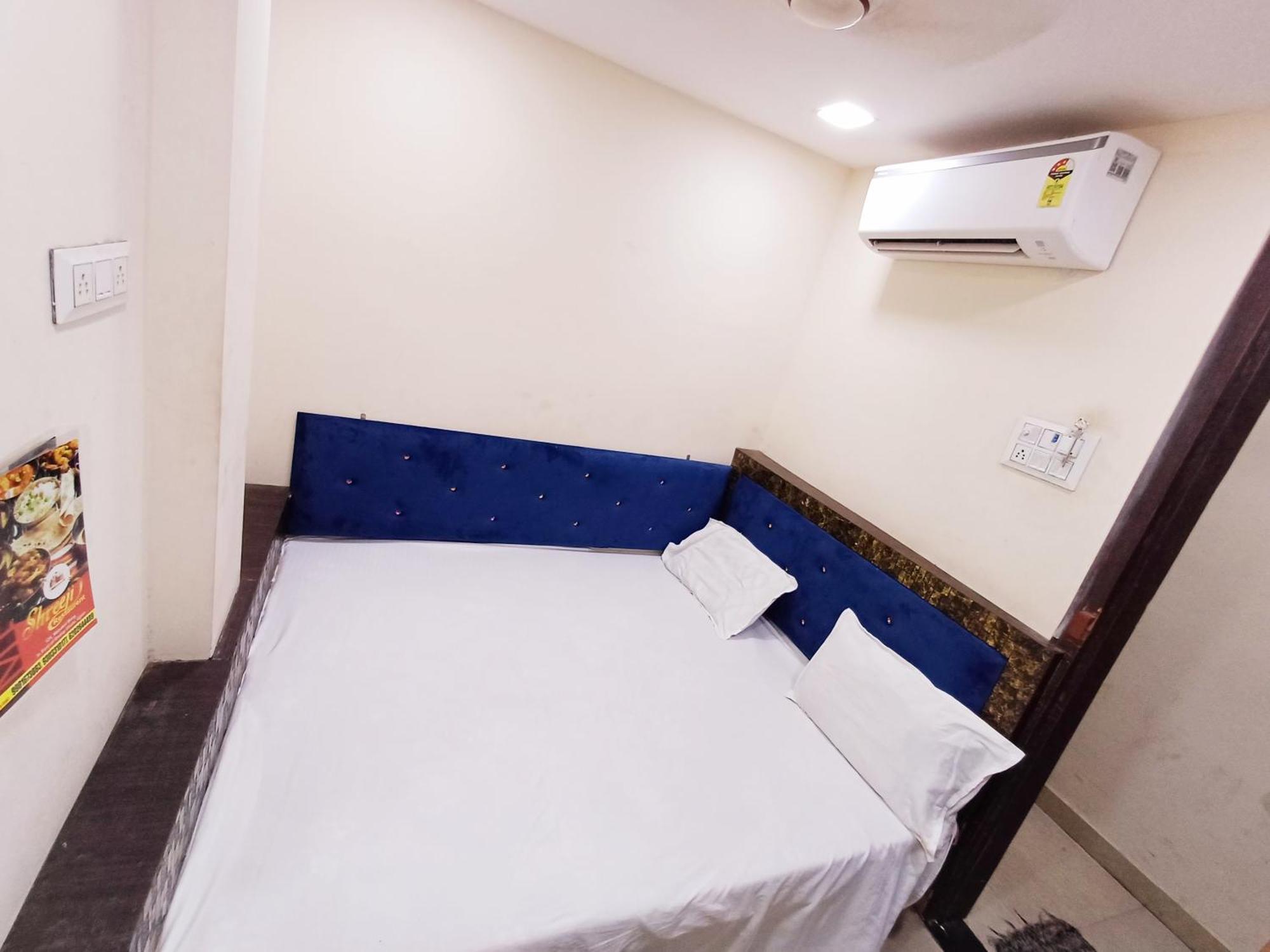 Hotel Blue Tower Inn Ujjain Exterior photo