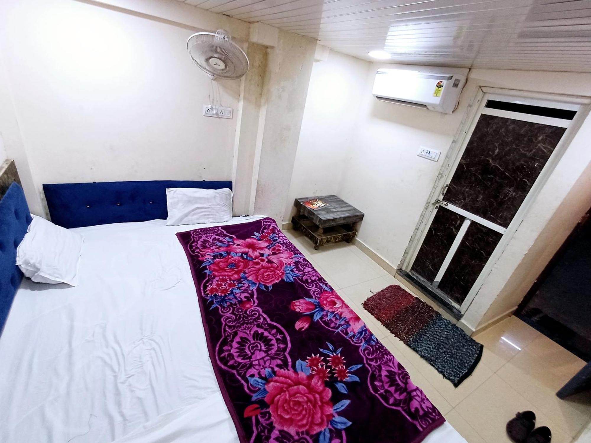 Hotel Blue Tower Inn Ujjain Exterior photo
