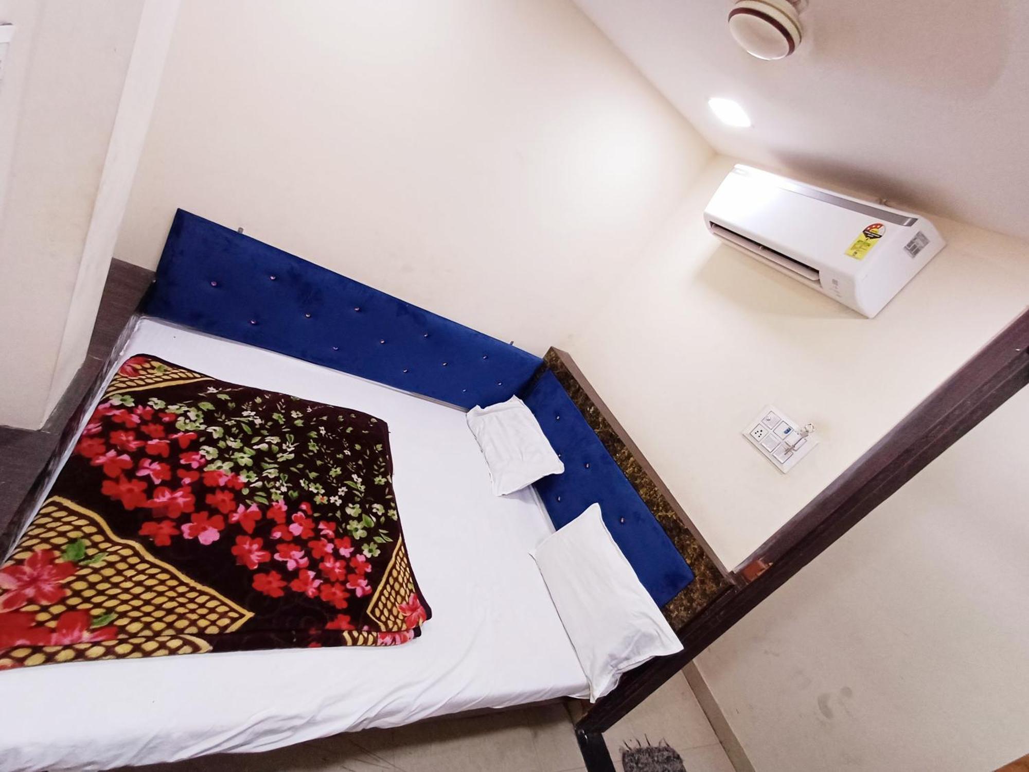 Hotel Blue Tower Inn Ujjain Exterior photo